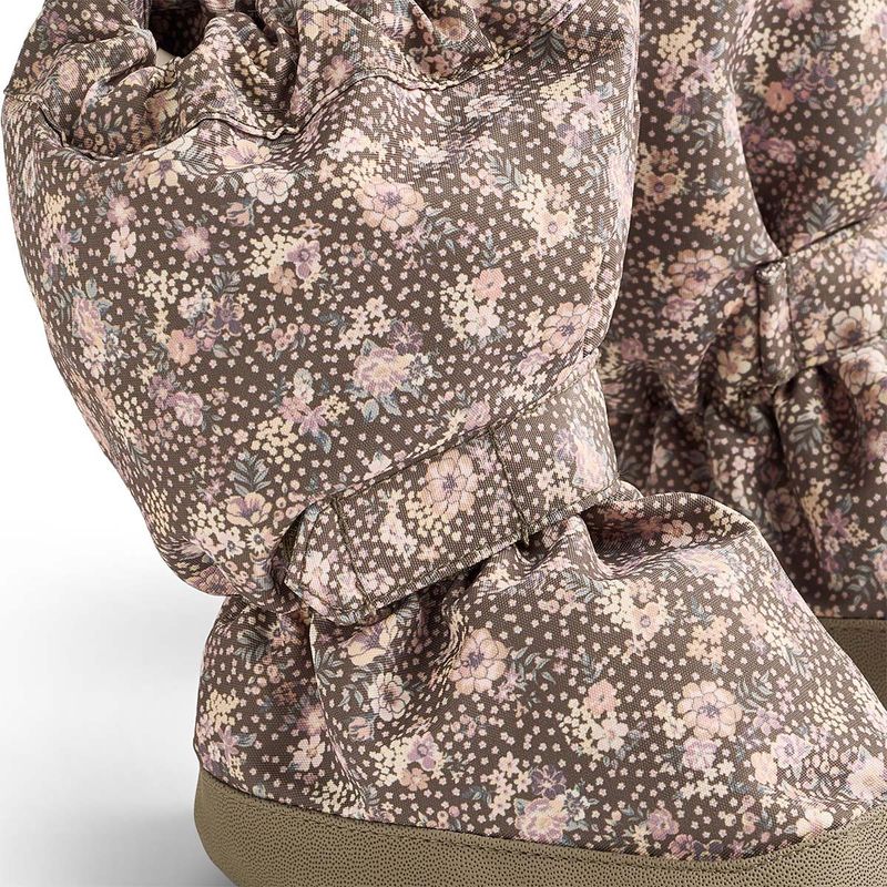 Wheat vinterbooties/overtrekkssko til baby, Dry Rose Flowers
